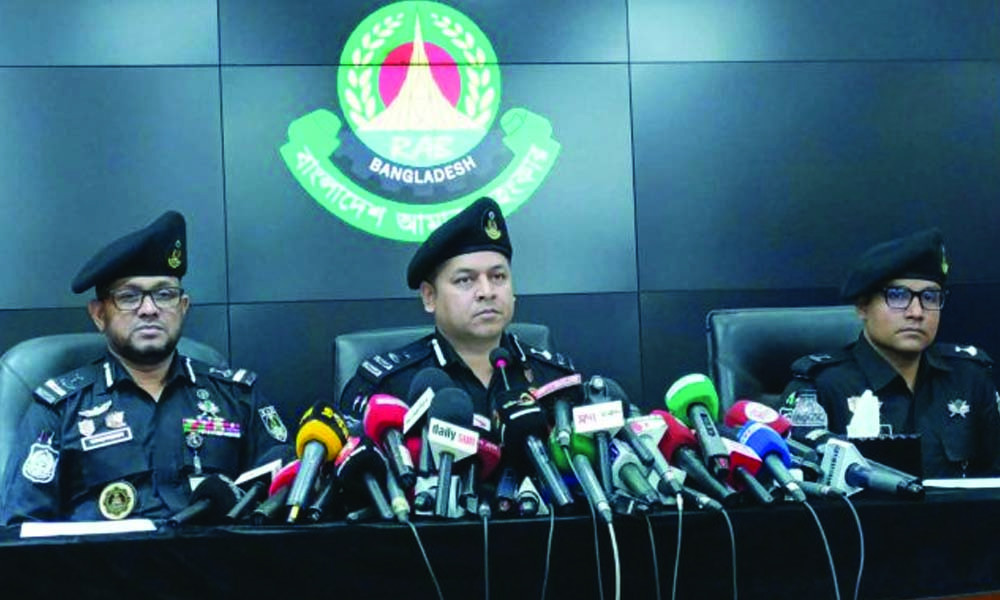 র্যাবের কঠোর নজরদারি: বিচ্ছিন্ন অপরাধ দমনে সার্বক্ষণিক অভিযান