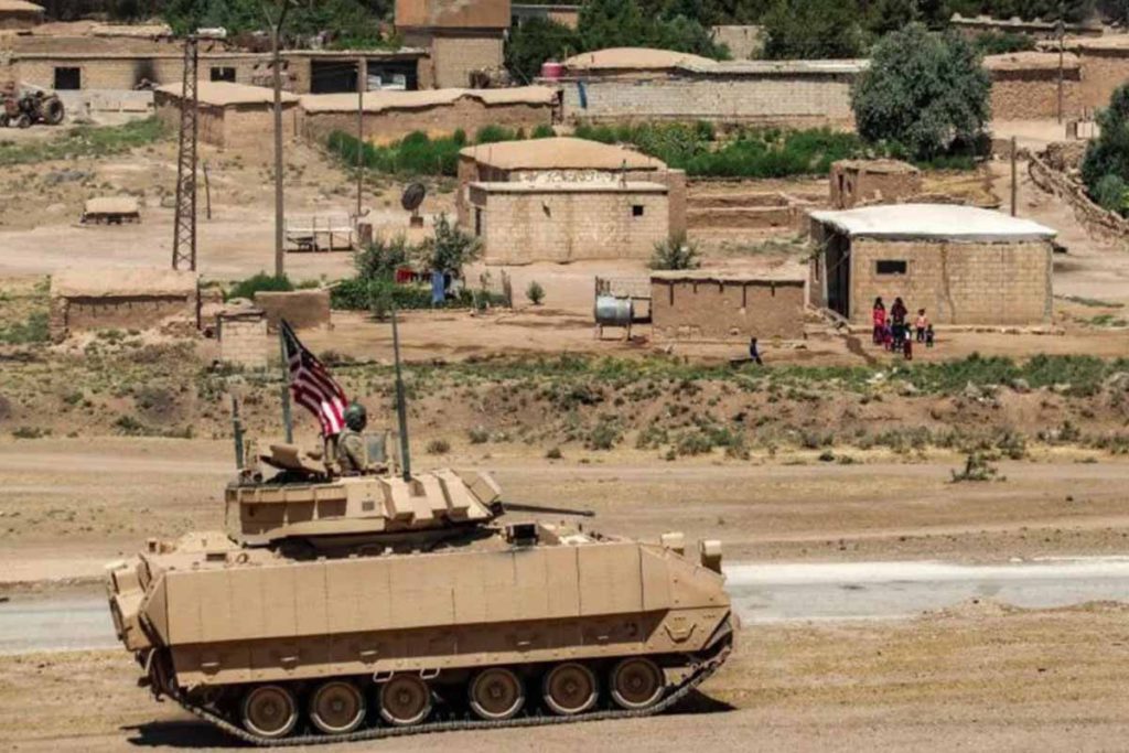 সিরিয়ায় আইএসআইএসের হামলায় দুই মার্কিন সেনা ও এক বেসামরিক দোভাষী নিহত