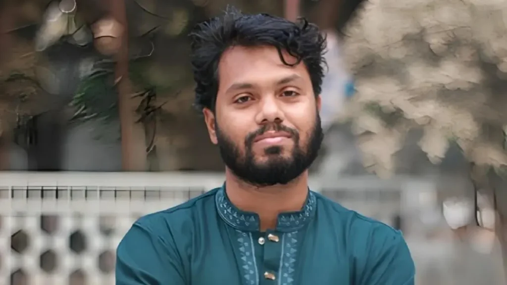 জুলাই গণঅভ্যুত্থানের সম্মুখভাগের যোদ্ধা ও ইনকিলাব মঞ্চের মুখপাত্র শহীদ শরিফ ওসমান হাদির মরদেহ দেশে পৌঁছাচ্ছে আজ