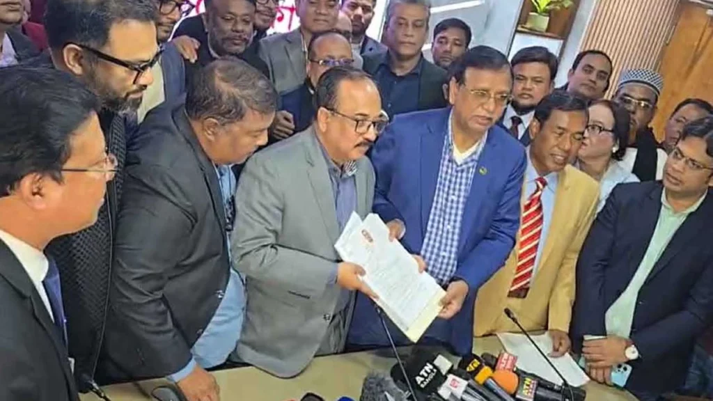 তারেক রহমানের মনোনয়নপত্র জমা ঢাকা-১৭ আসনে