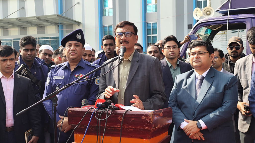 পররাষ্ট্র উপদেষ্টা মো. তৌহিদ হোসেন: আগামী ফেব্রুয়ারিতে ত্রয়োদশ জাতীয় সংসদ নির্বাচন অনুষ্ঠিত হবে