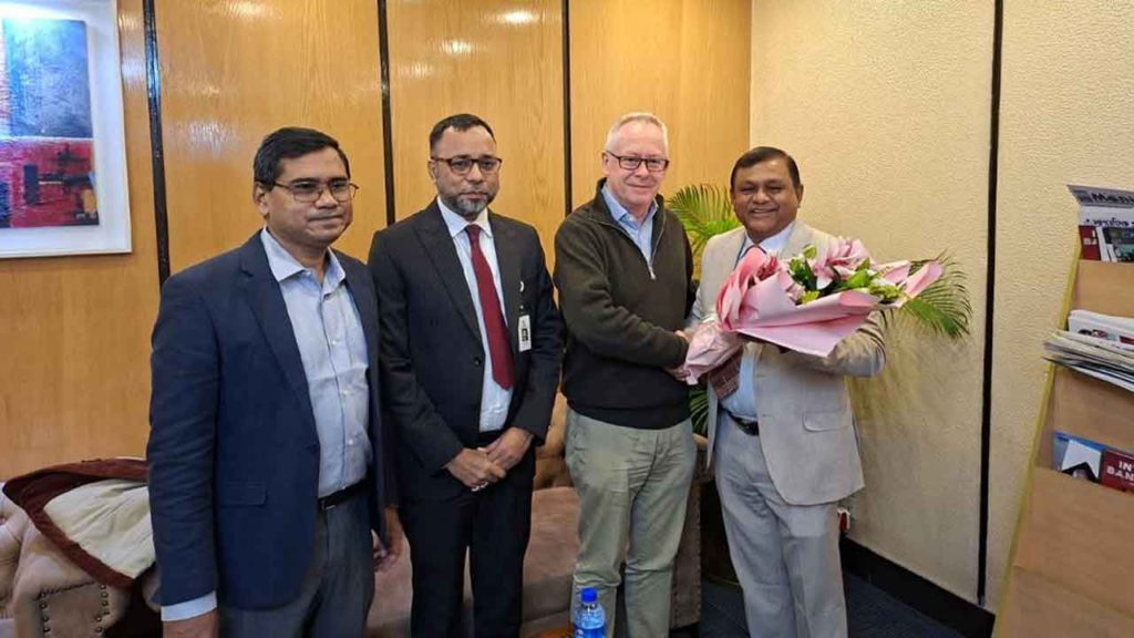 খালেদা জিয়ার চিকিৎসায় যুক্তরাজ্যের বিশেষজ্ঞ দল এভারকেয়ার হাসপাতালে কার্যক্রম শুরু করেছে