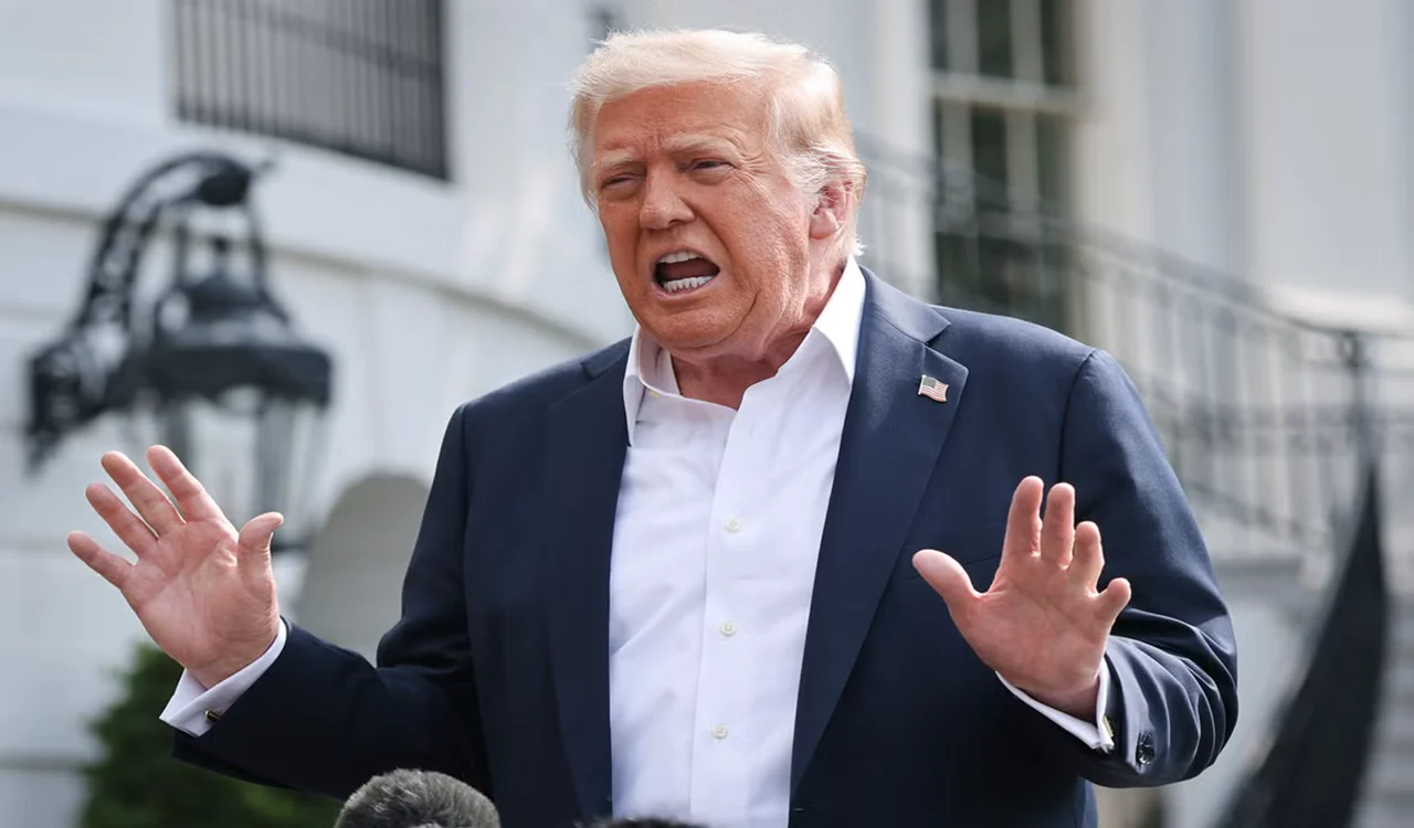 যুক্তরাষ্ট্রের শুল্ক হুমকি ও গ্রিনল্যান্ড ইস্যুতে ইউরোপের কঠোর অবস্থান