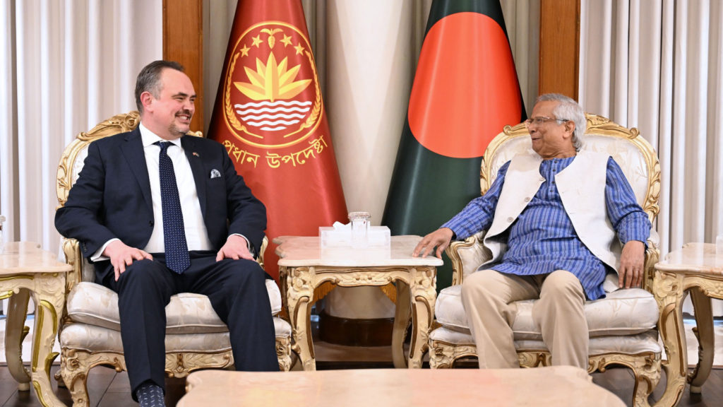 ১২ ফেব্রুয়ারির নির্বাচন ভবিষ্যৎ নির্বাচনের মানদণ্ড হবে: প্রধান উপদেষ্টা