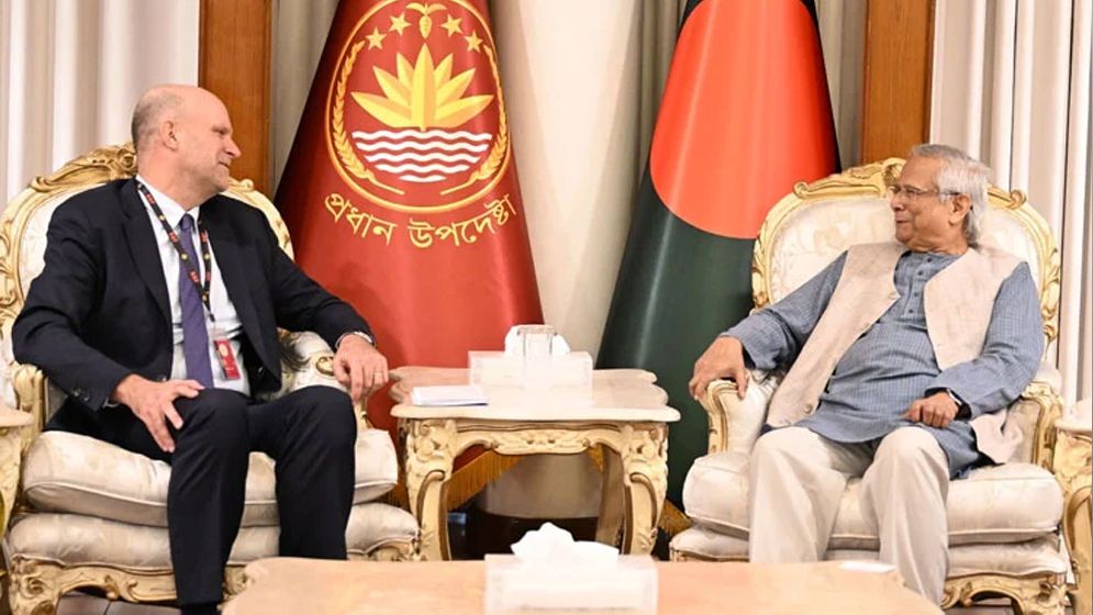 রোহিঙ্গা শরণার্থীর নিরাপদ প্রত্যাবাসনই এই সংকটের একমাত্র সমাধান :প্রধান উপদেষ্টা