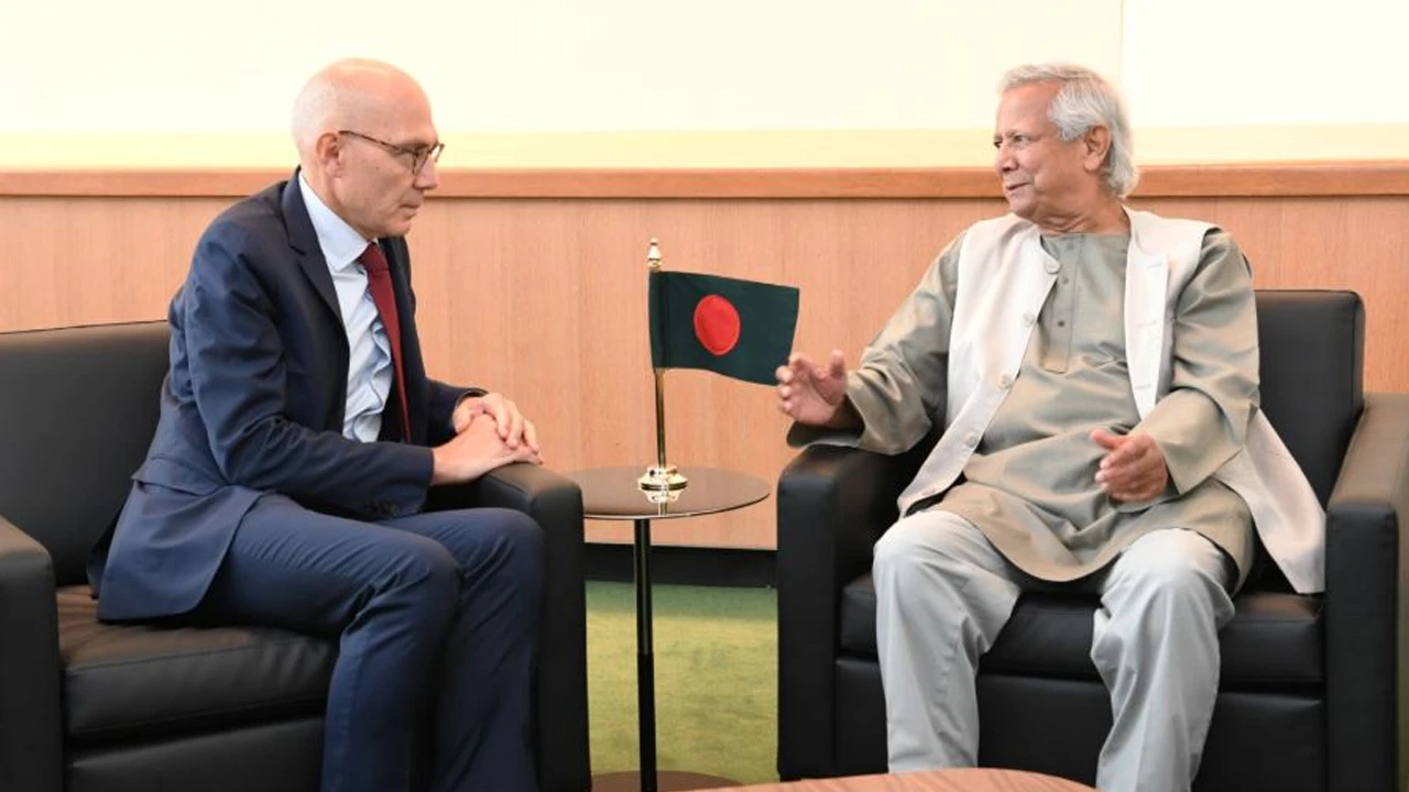 ভুয়া তথ্য মোকাবেলায় জাতিসংঘের মানবাধিকার কার্যালয়ের সহায়তা চাইলেন প্রধান উপদেষ্টা ইউনূস