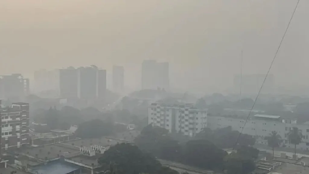 ঢাকার তাপমাত্রা সামান্য কম, আংশিক মেঘাচ্ছন্ন থাকার সম্ভাবনা