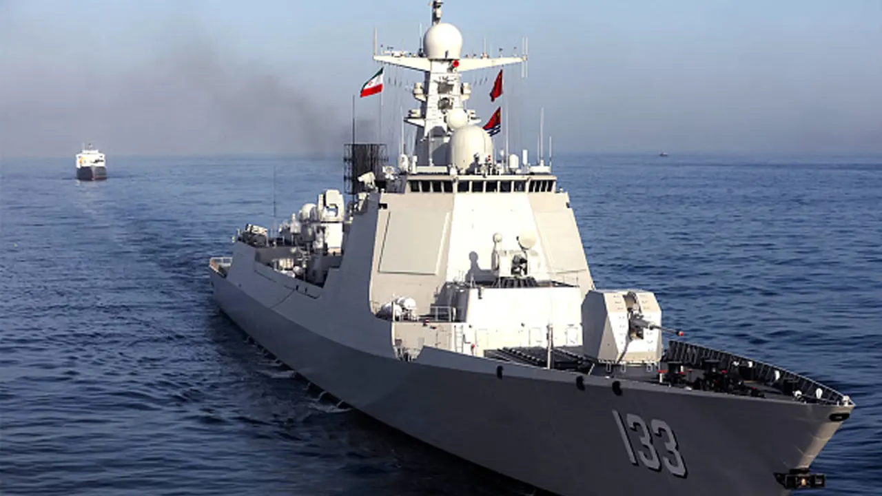 পানির নিচে ক্ষেপণাস্ত্র টানেল নেটওয়ার্ক উন্মোচন করল ইরান, হরমুজ প্রণালি নিয়ে কড়া সতর্কতা