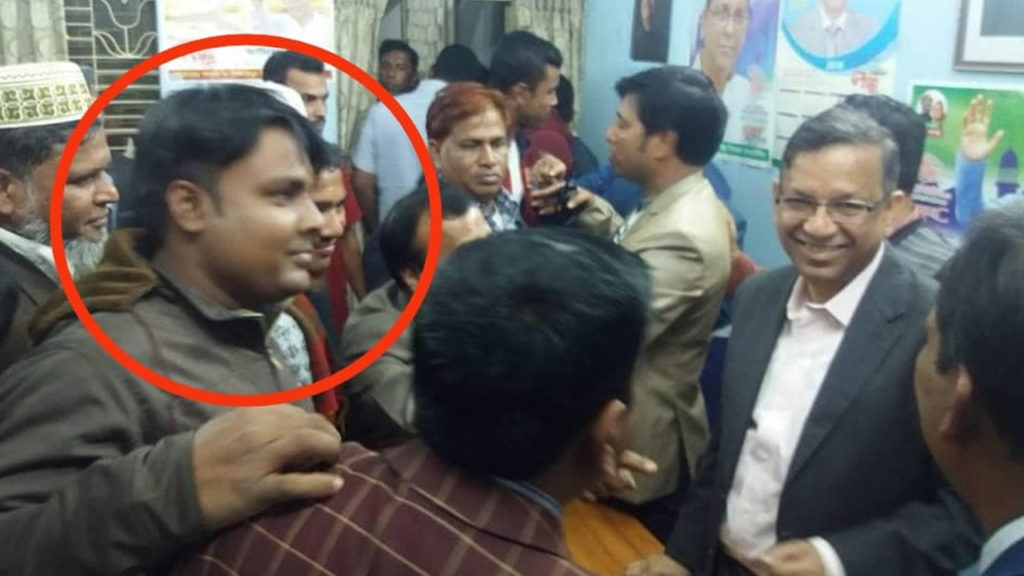 কসবায় ইউপি সদস্যের রাজনৈতিক অবস্থান নিয়ে বিতর্ক