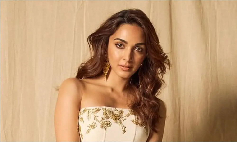 বিমানে আসনবিতর্ক ঘিরে অভিনেত্রী কিয়ারা আদভানিকে নিয়ে সামাজিক মাধ্যমে দাবি–পাল্টাদাবি