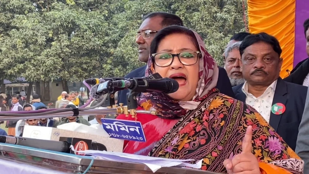 নির্বাচনী জনসভায় জামায়াত ও রাজনৈতিক প্রতিদ্বন্দ্বীদের বিরুদ্ধে বক্তব্য দিলেন সাবেক এমপি পাপিয়া