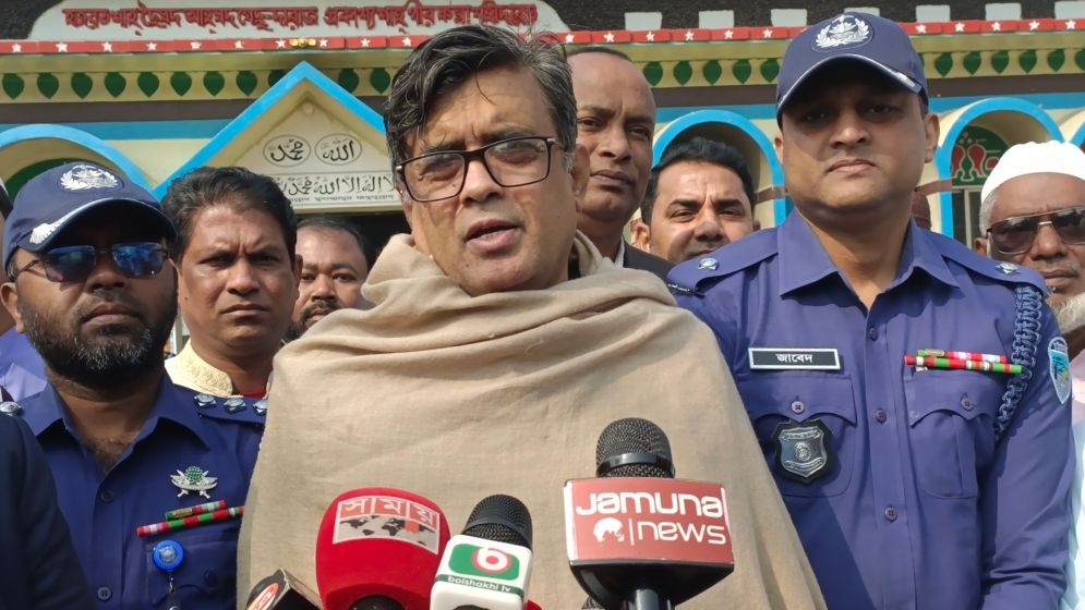 গণভোট ও নির্বাচন নিয়ে প্রধান উপদেষ্টার প্রেস সচিবের বক্তব্য