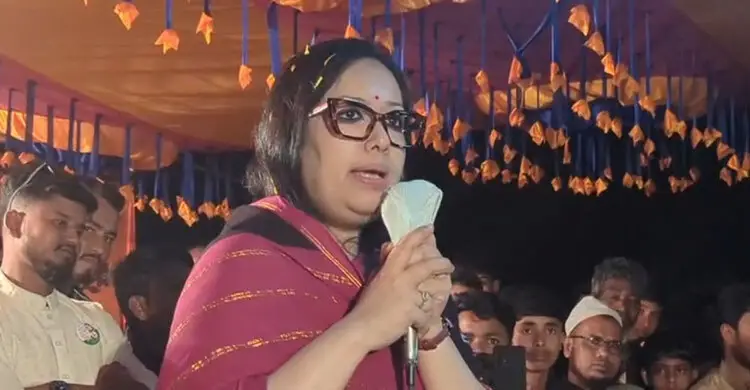 রুমিন ফারহানা স্বতন্ত্র প্রার্থী হিসেবে ব্রাহ্মণবাড়িয়া-২ আসনে মনোনয়ন সংগ্রহ শুরু