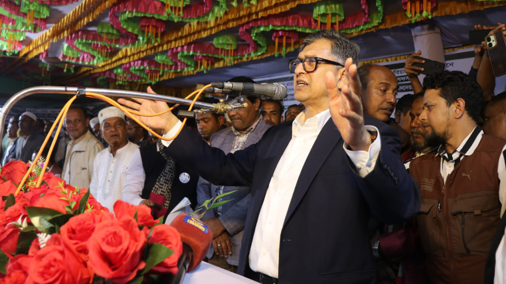 ধর্মের নামে বিভ্রান্তি ছড়াচ্ছে প্রতিদ্বন্দ্বী, বিএনপির পরিকল্পনা জনগণের সামনে পরিষ্কার : সালাহউদ্দিন আহমদ