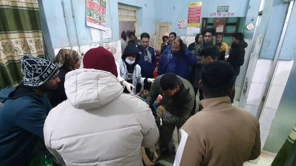 শরীয়তপুরে ওষুধ ব্যবসায়ীর ওপর সন্ত্রাসী হামলা