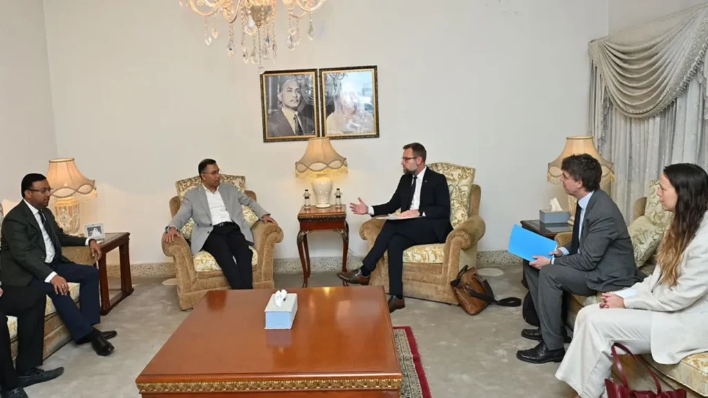 বিএনপি চেয়ারম্যানের সঙ্গে রাশিয়ার রাষ্ট্রদূতের রাজনৈতিক সংলাপ