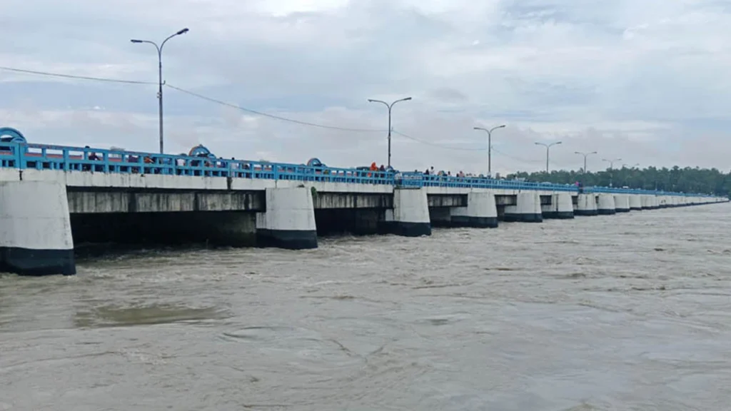 ভারত-বাংলাদেশ নদী পানির বণ্টন সংকট তীব্র হচ্ছে