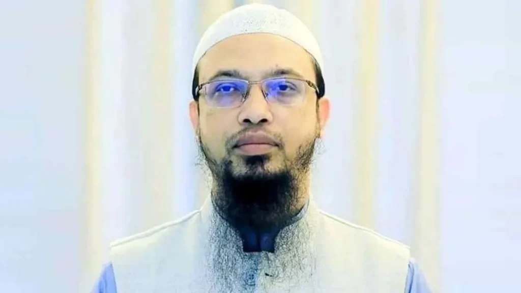 গণভোটে ‘হ্যা’ সমর্থন করেন শায়খ আহমাদুল্লাহ