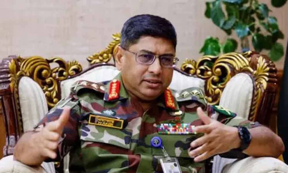 বাংলাদেশ সেনাবাহিনী প্রধান জেনারেল ওয়াকার-উজ-জামানের সঙ্গে কমনওয়েলথ পর্যবেক্ষক দল সাক্ষাৎ