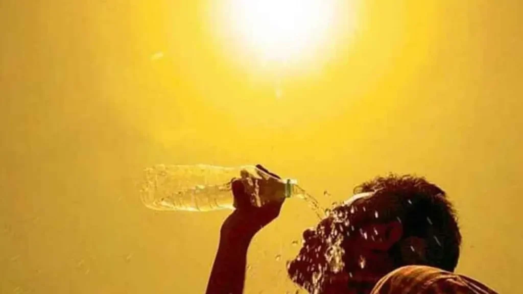 ঢাকায় আংশিক মেঘলা আকাশ, দিনের তাপমাত্রা বৃদ্ধি প্রত্যাশিত