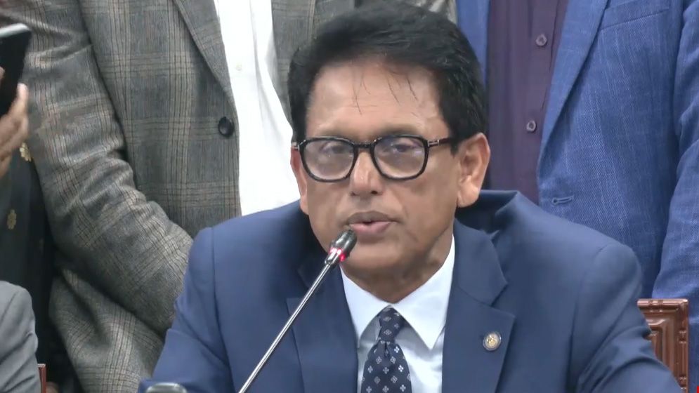 শিক্ষক-কর্মচারী ইস্যুতে প্রধানমন্ত্রী পূর্ণ মনোযোগ দিচ্ছেন: শিক্ষামন্ত্রী