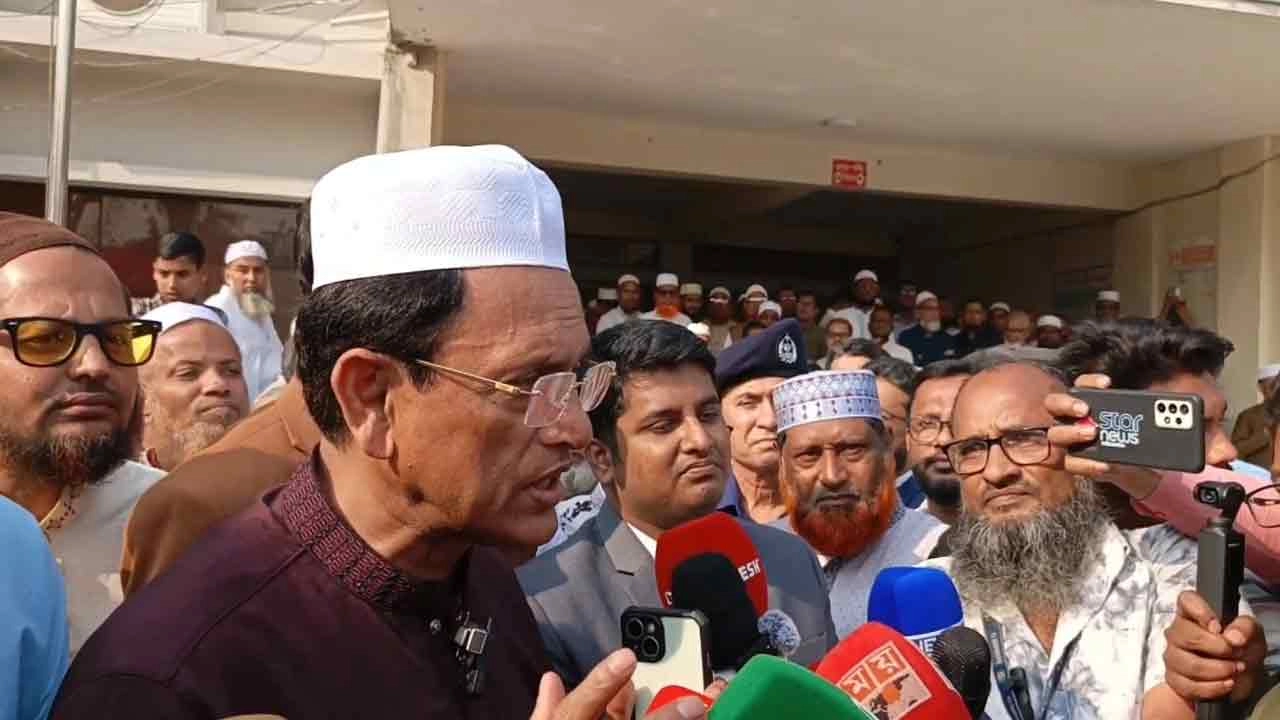 শিক্ষকরা অনুমতি ছাড়া অন্য পেশায় থাকলে ব্যবস্থা নেওয়া হবে: শিক্ষামন্ত্রী