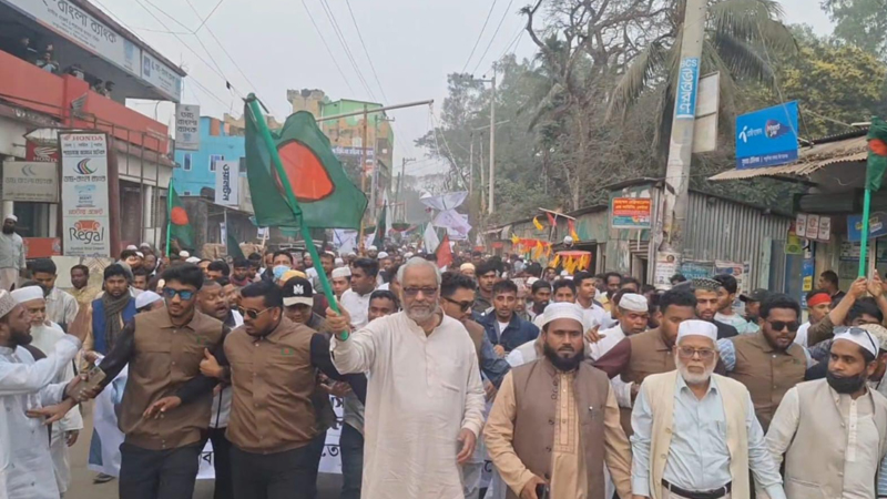 কিশোরগঞ্জে বীর মুক্তিযোদ্ধার গণমিছিল ও সমাবেশে নির্বাচনি প্রচারণা