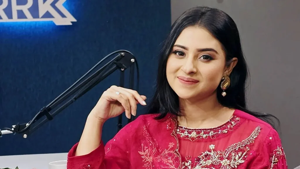 শাকিব খানের সঙ্গে বিচ্ছেদের কোনো আনুষ্ঠানিকভাবে বিচ্ছেদ হয়নি : শবনম বুবলী