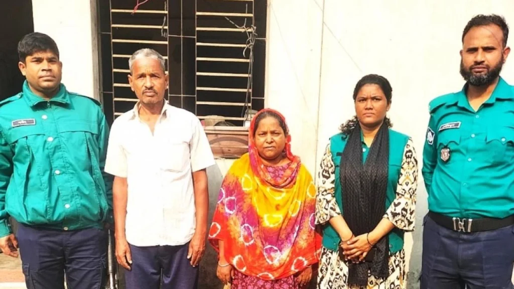 মোবাইল কণ্ঠ নকল করে প্রতারণা: চাঁপাইনবাবগঞ্জে দম্পতি গ্রেপ্তার, কোটি টাকার লেনদেন উধাও