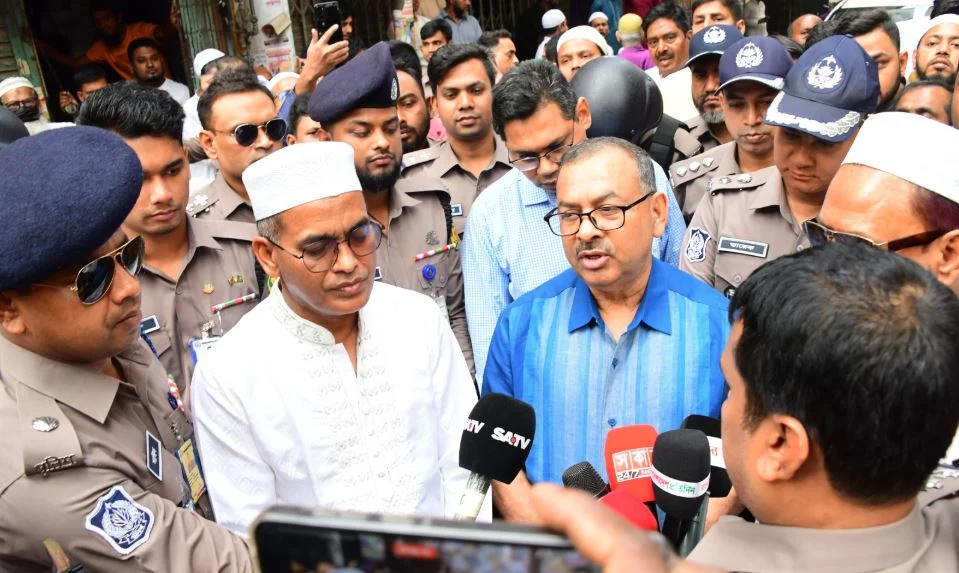 রমজানে দ্রব্যমূল্য সহনীয় রাখতে ব্যবসায়ীদের প্রতি ডিএমপি কমিশনারের আহ্বান