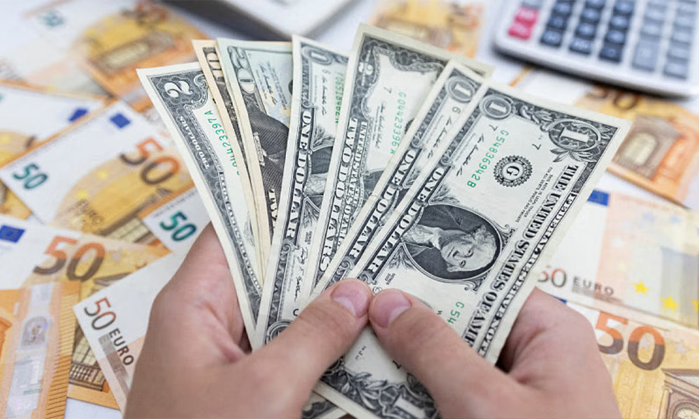 বাংলাদেশ ব্যাংক ৮৭ মিলিয়ন ডলার কিনেছে নিলামের মাধ্যমে