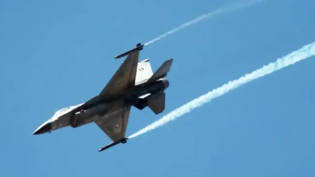 তুরস্কে এফ-১৬ যুদ্ধবিমান বিধ্বস্ত, পাইলট নিহত