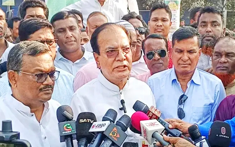 ঈদের আগে ‘ফ্যামিলি কার্ড’ চালুর পরিকল্পনা সরকারের