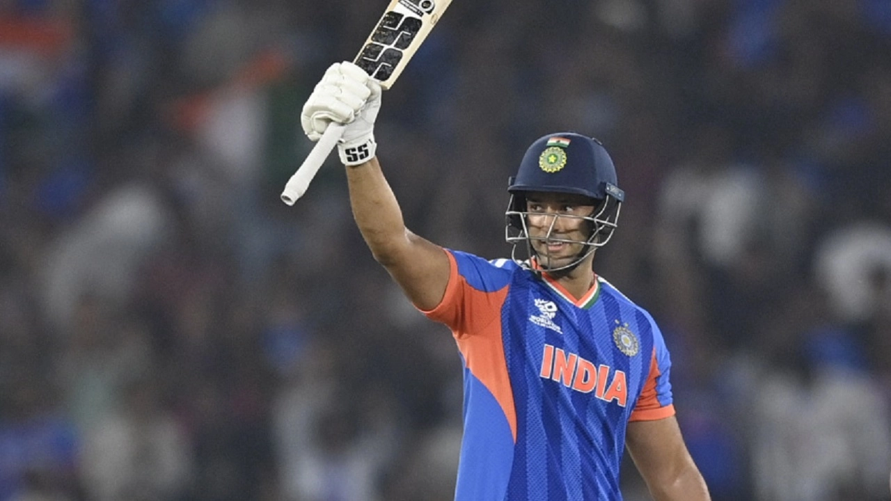 নেদারল্যান্ডসকে ১৭ রানে হারিয়ে গ্রুপ চ্যাম্পিয়ন ভারত