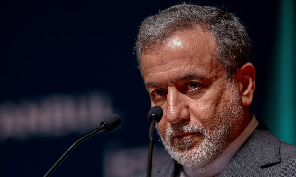 জেনেভায় দ্বিতীয় দফার পারমাণবিক আলোচনায় যোগ দিতে তেহরান ত্যাগ করলেন ইরানের পররাষ্ট্রমন্ত্রী