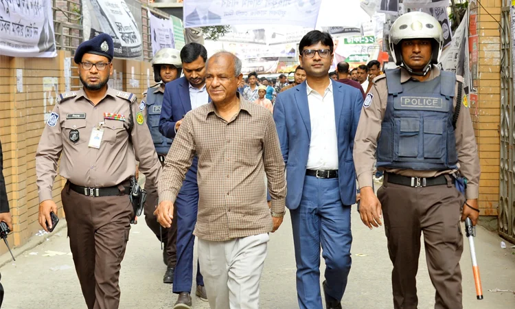 ঐতিহাসিক নির্বাচন দেশের জন্য উদাহরণ হবে: স্বরাষ্ট্র উপদেষ্টা