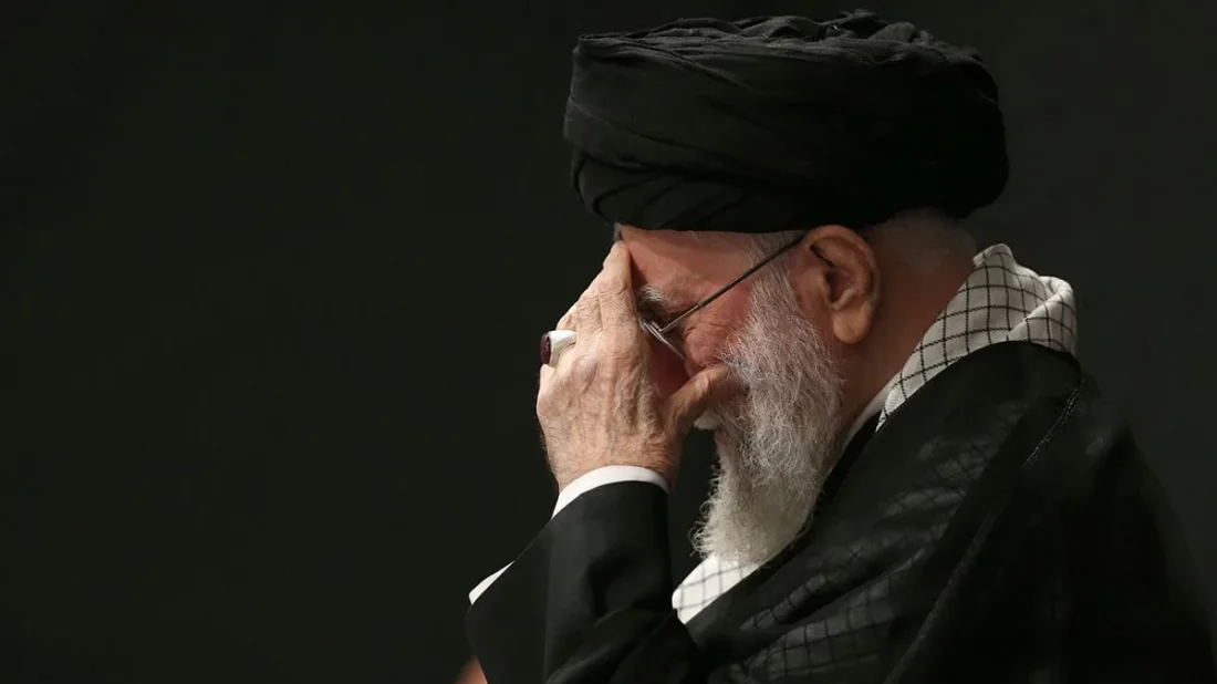 ইরানের সর্বোচ্চ নেতা নিরাপদ স্থানে সরিয়ে নেওয়া, তেহরানে হামলার ঝুঁকি বৃদ্ধির প্রেক্ষাপট