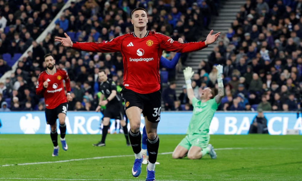 ম্যানচেস্টার ইউনাইটেডের কষ্টার্জিত জয়, টেবিলের শীর্ষ চারে উন্নতি