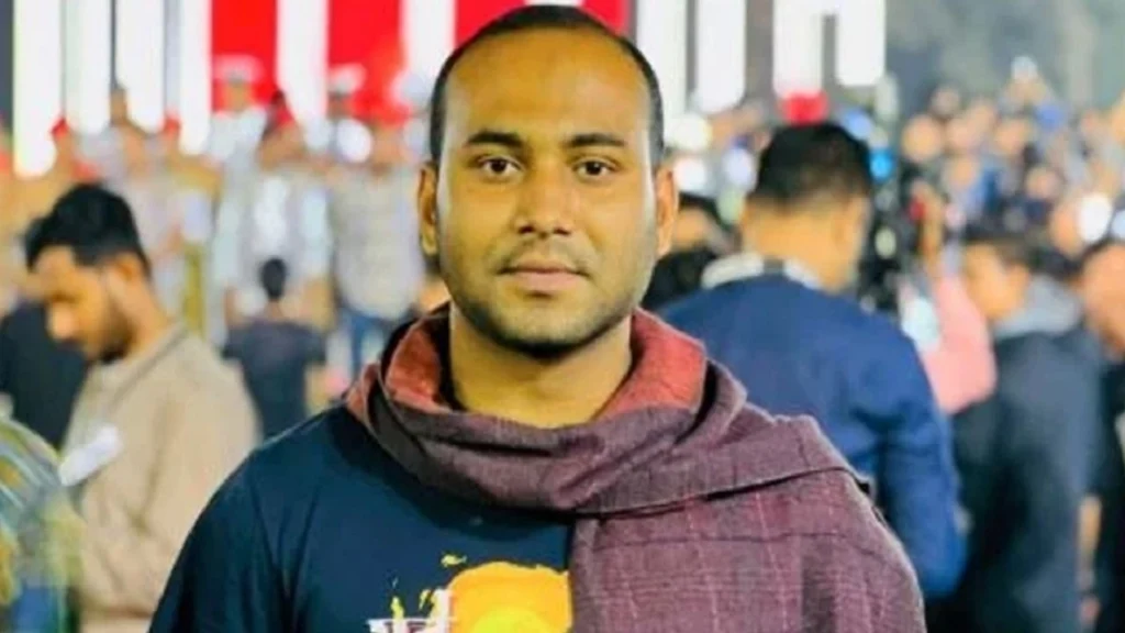 শাহবাগে চলমান আন্দোলনে পুলিশের লাঠিচার্জে আহত স্বতন্ত্র প্রার্থী মহিউদ্দিন রনি