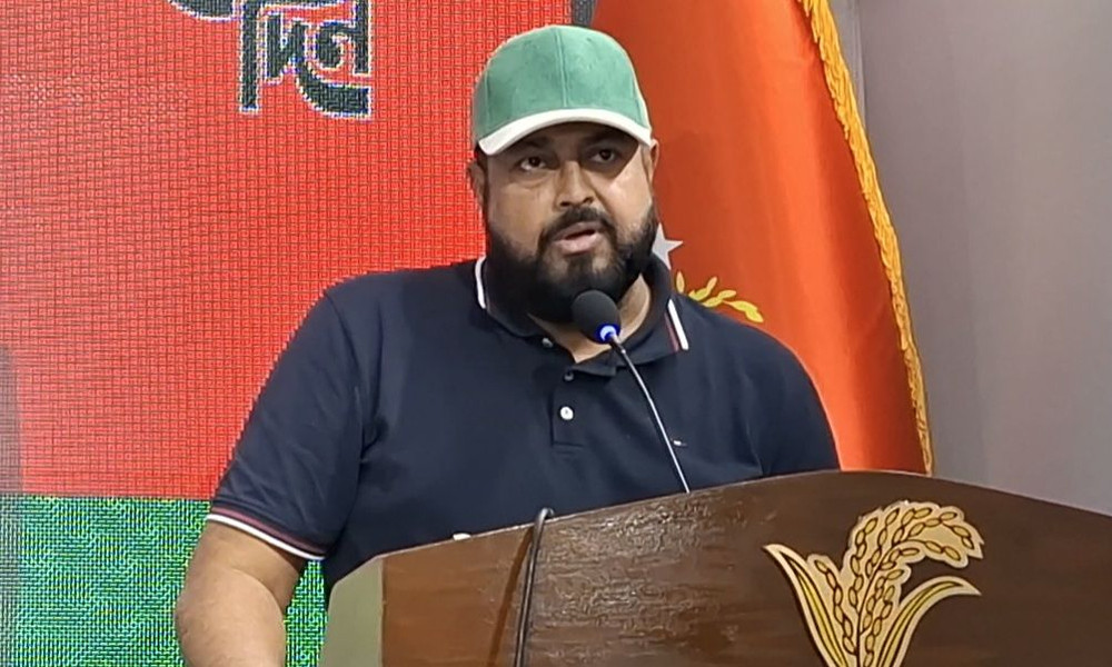 ওমর সানীর রাজনৈতিক পোস্টে শোবিজ অঙ্গনের বিতর্ক