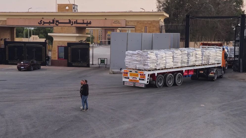 ইসরাইল মানবিক সহায়তার প্রবেশে বাধা দিয়েছে, ফিলিস্তিনি শরণার্থীরা বিপদে