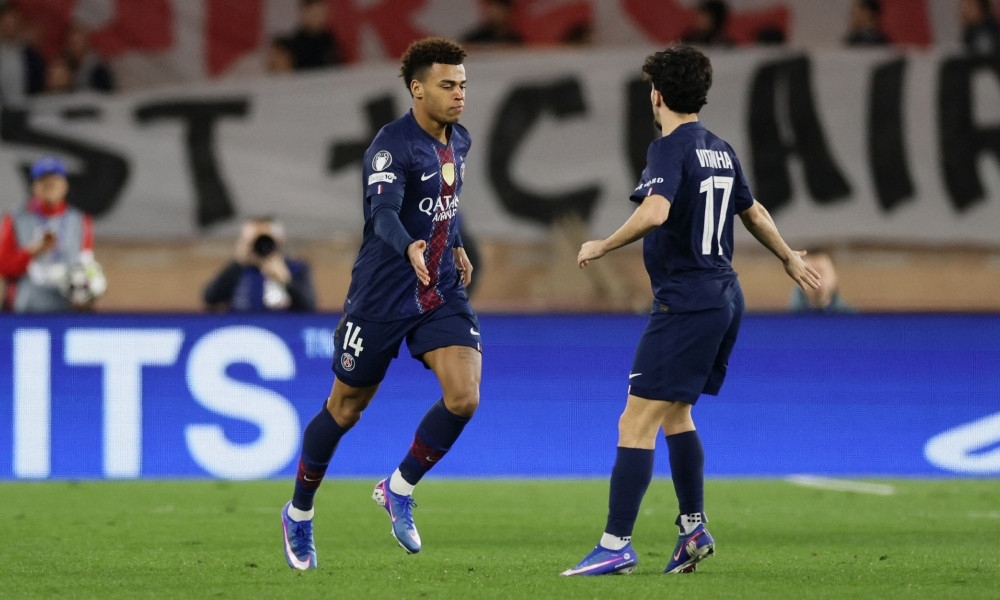 দুয়ের জোড়া গোলে মোনাকোকে হারিয়ে নকআউট প্লে-অফে এগিয়ে পিএসজি
