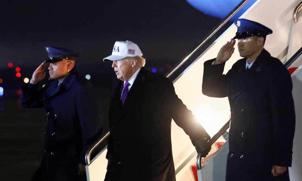 ট্রাম্পের বৈশ্বিক শুল্কনীতি অবৈধ ঘোষণা, ‘সেকশন ১২২’ আওতায় নতুন ১০ শতাংশ শুল্ক