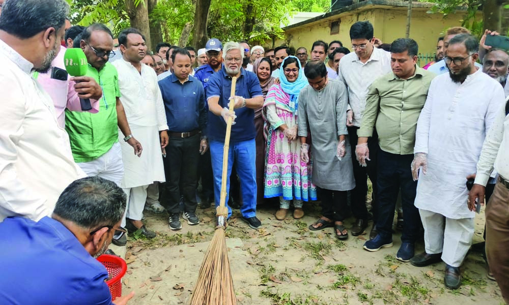 জনস্বাস্থ্য সুরক্ষাকে সর্বোচ্চ অগ্রাধিকার দিয়েছেন প্রধানমন্ত্রী: আমানউল্লাহ আমান
