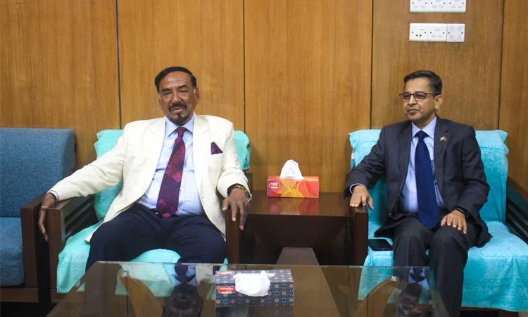 মুক্তিযুদ্ধের ইতিহাসে বাংলাদেশের ও ভারতের বন্ধুত্বের প্রাসঙ্গিকতা বিষয়ে আলোচনায় গুরুত্বারোপ