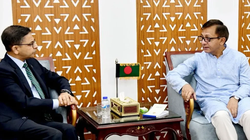 হরমুজ প্রণালি পরিস্থিতি নিয়ে আপাতত আতঙ্কিত হওয়ার কারণ নেই : বাণিজ্যমন্ত্রী