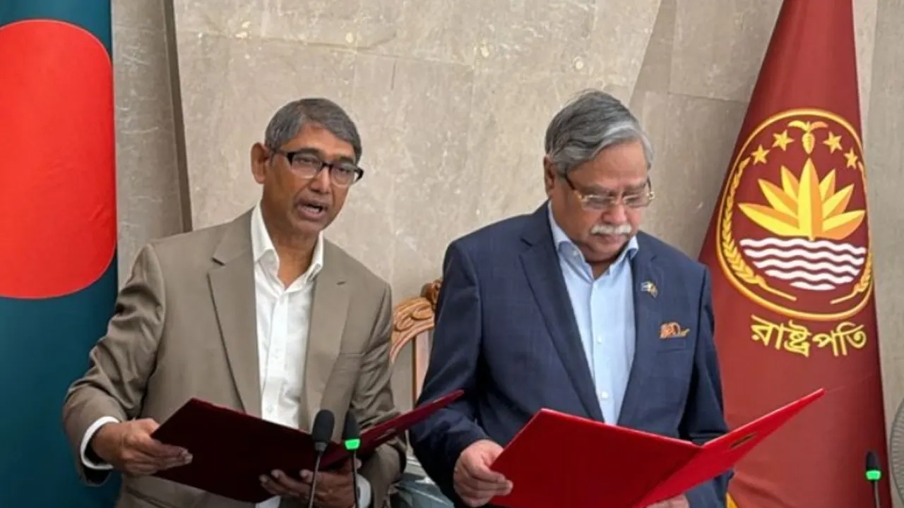 টাঙ্গাইল-৮ আসনের সংসদ সদস্য আহমেদ আযম খান মন্ত্রী হিসেবে শপথ