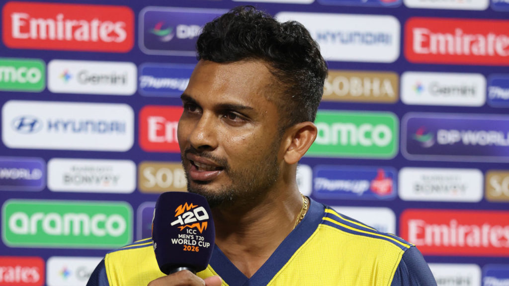 পাকিস্তানের কাছে হারের পর সমর্থকদের কাছে ক্ষমা চাইলেন শ্রীলঙ্কা অধিনায়ক শানাকা