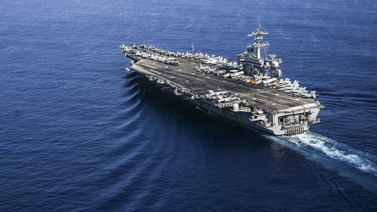 ইরানি প্রতিরক্ষা ব্যবস্থার মুখে মার্কিন রণতরী সরে গেছে: দাবি ইরানের