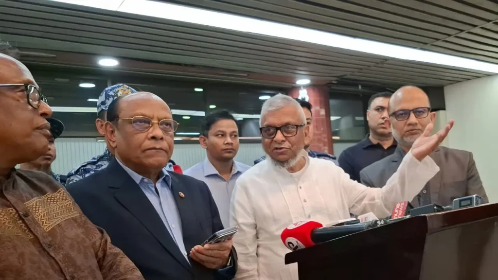 মধ্যপ্রাচ্যে বিমান চলাচলে বিভ্রাট, প্রবাসীদের থাকার ও সুরক্ষার ব্যবস্থা করা হয়েছে